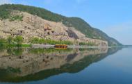 河南旅游策劃:夏至將至，下半年如何玩轉(zhuǎn)龍門石窟，這個時間表收好了！
